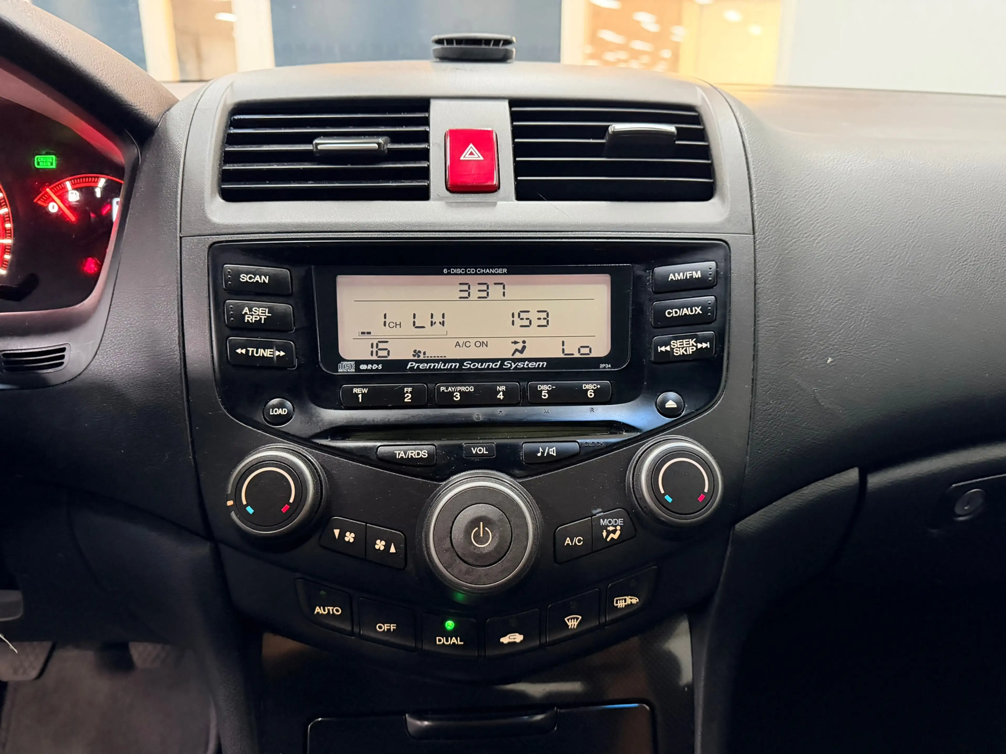 Honda Accord 2.0i Business / DEALER ONDERHOUDEN / SUPER NETJES — photo 20