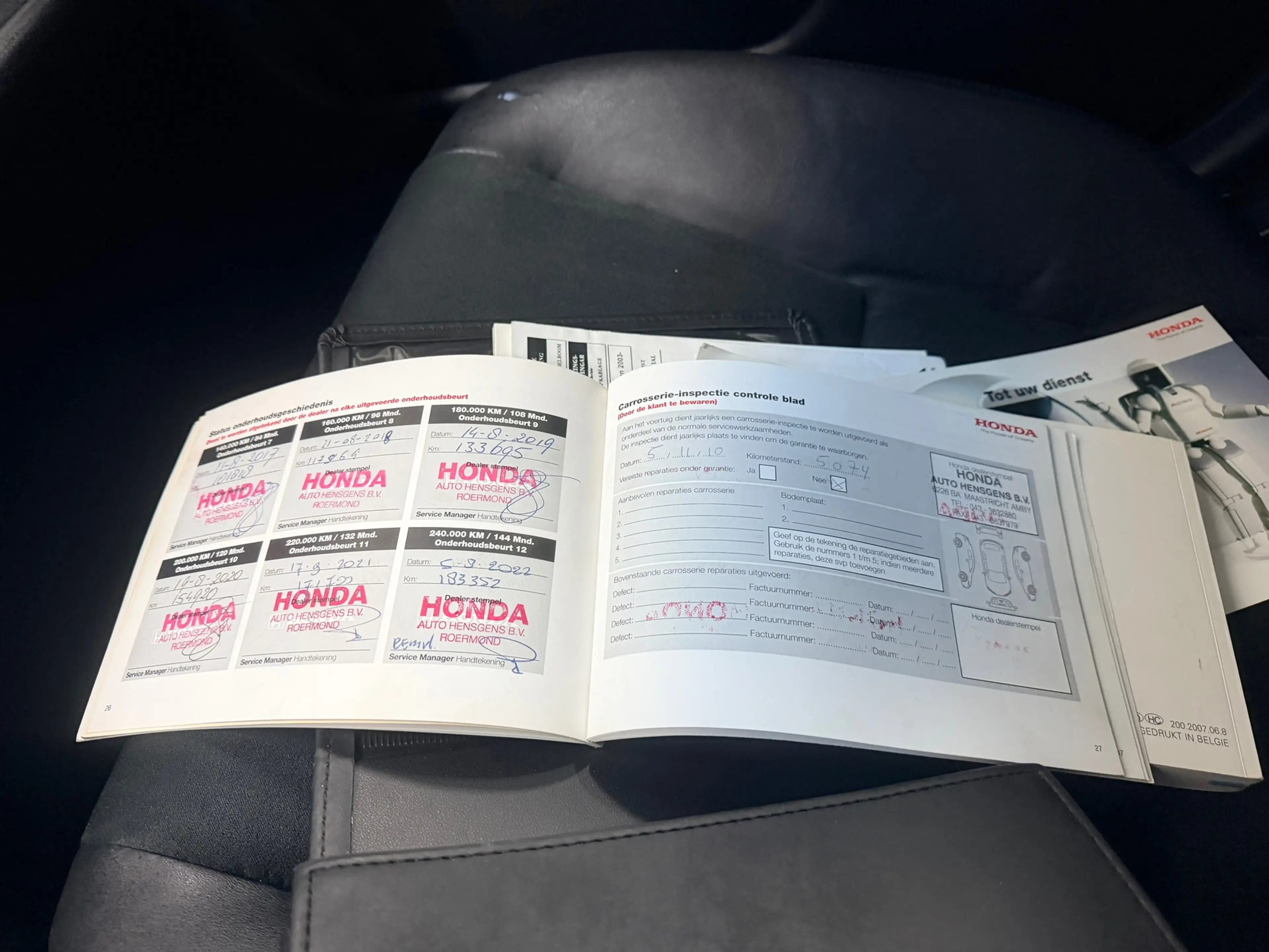Honda Accord 2.0i Business / DEALER ONDERHOUDEN / SUPER NETJES — photo 36
