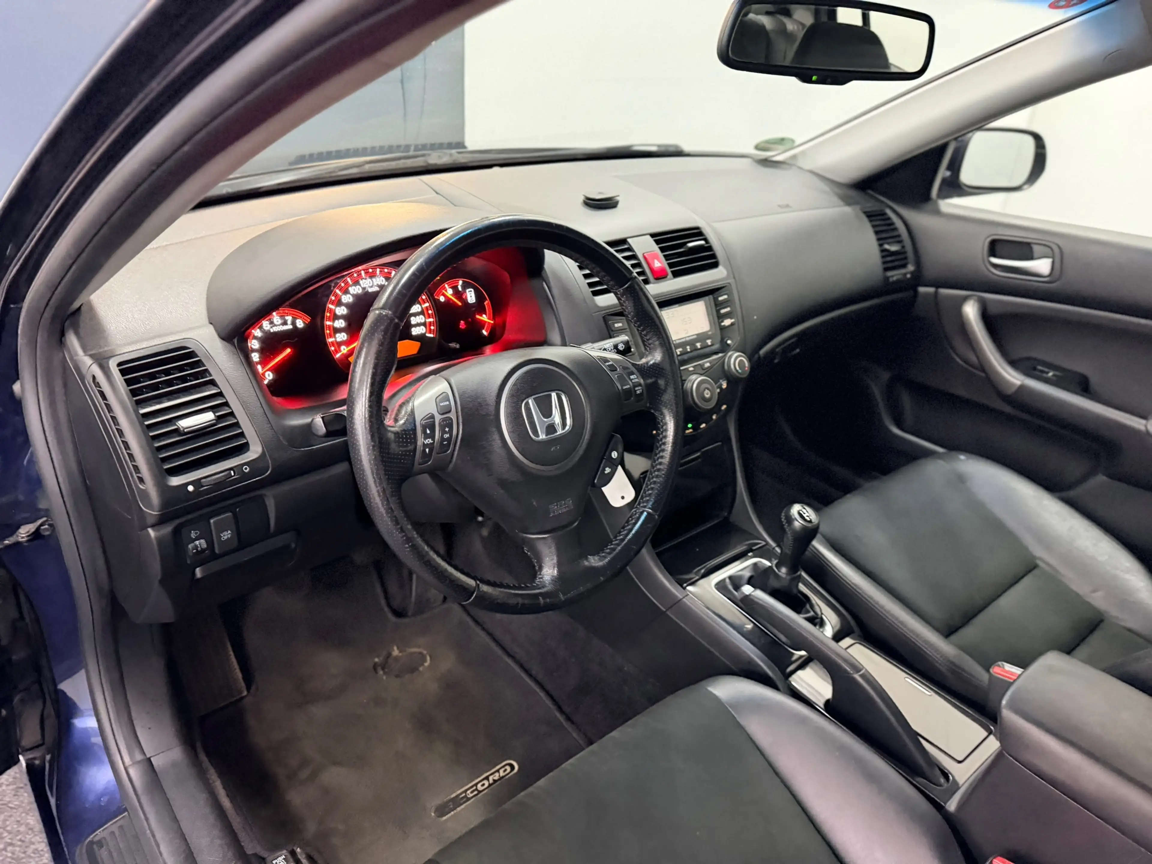 Honda Accord 2.0i Business / DEALER ONDERHOUDEN / SUPER NETJES — photo 14
