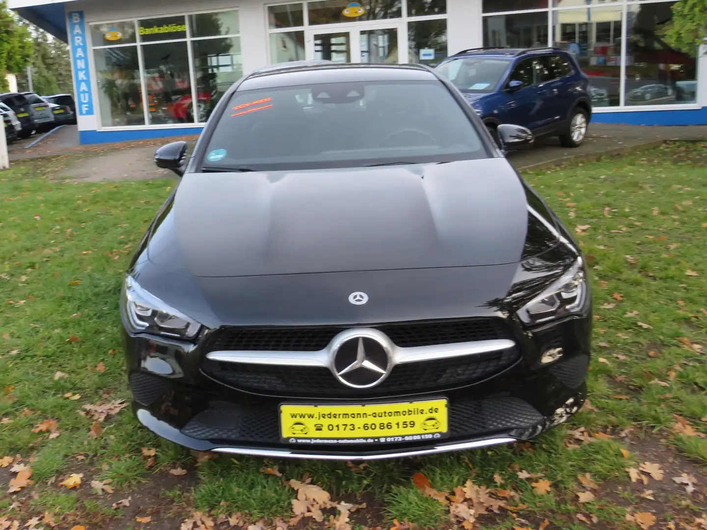 Mercedes-Benz CLA 180 CLA 180 Shooting Brake TÜV&Inspektion neu Schwarz - 2