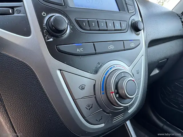 Hyundai Ix20 view 14