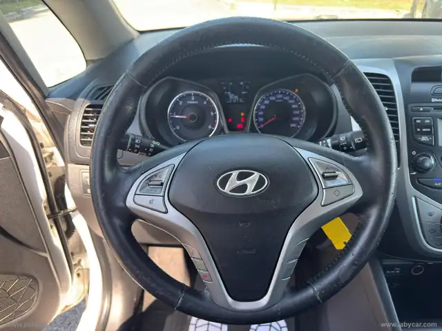 Hyundai Ix20 view 11