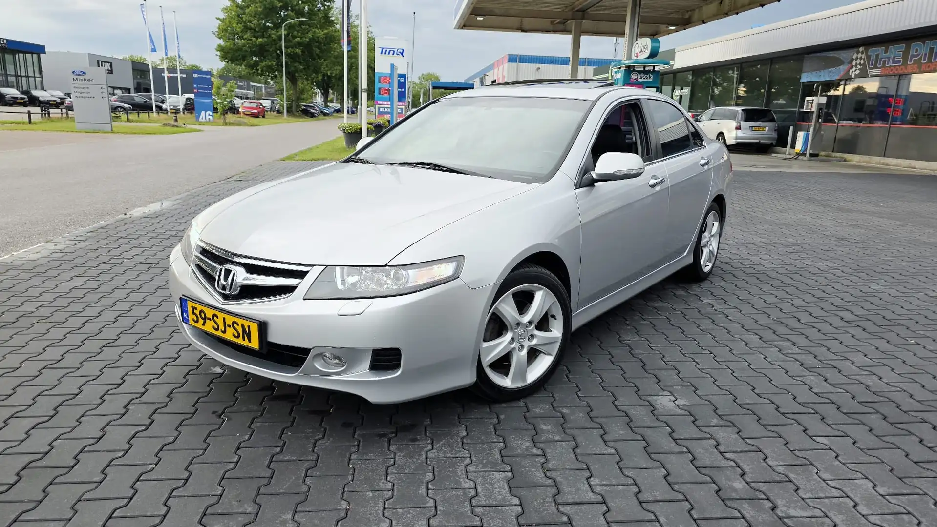 Honda Accord 2.4i Executive Gri - 1