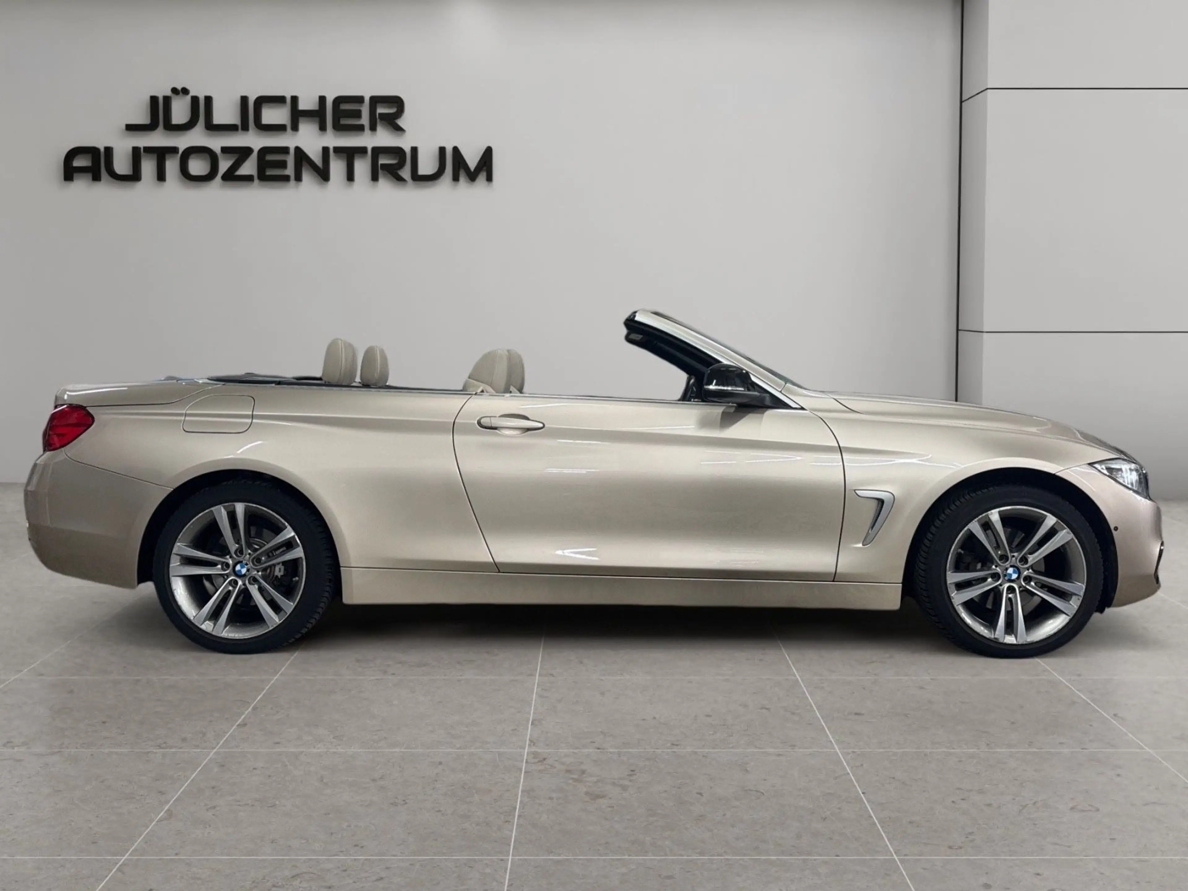 BMW 428 i xDrive Cabrio , Scheckheft, Harman/Kardon — photo 2