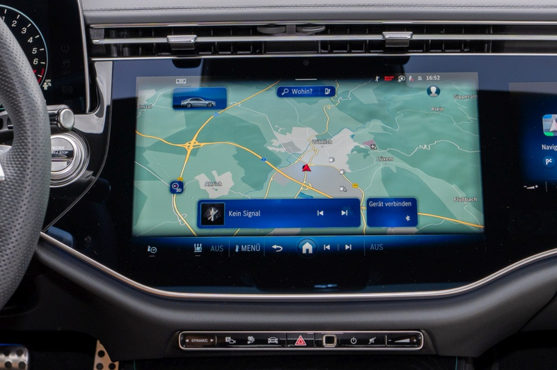 Mercedes-Benz E 400 e 4M *AMG Night Pano Superscreen Digital — photo 11