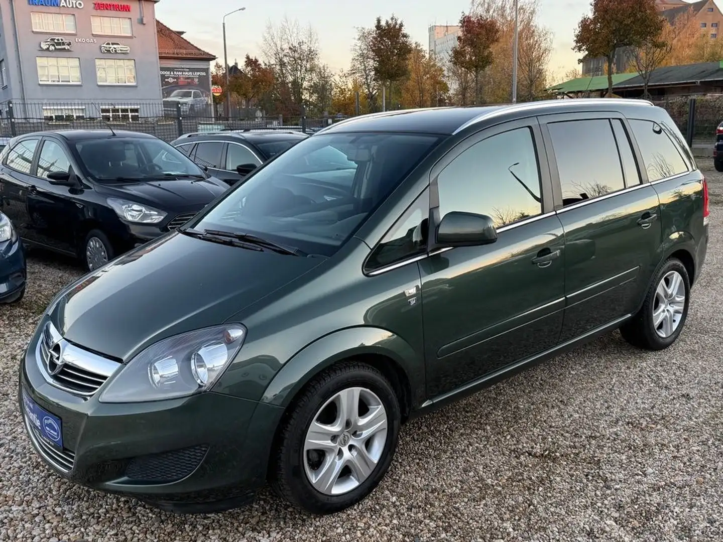 Opel Zafira B Edition "111 Jahre"/7 Sitze/erst 38 TKM Verde - 1
