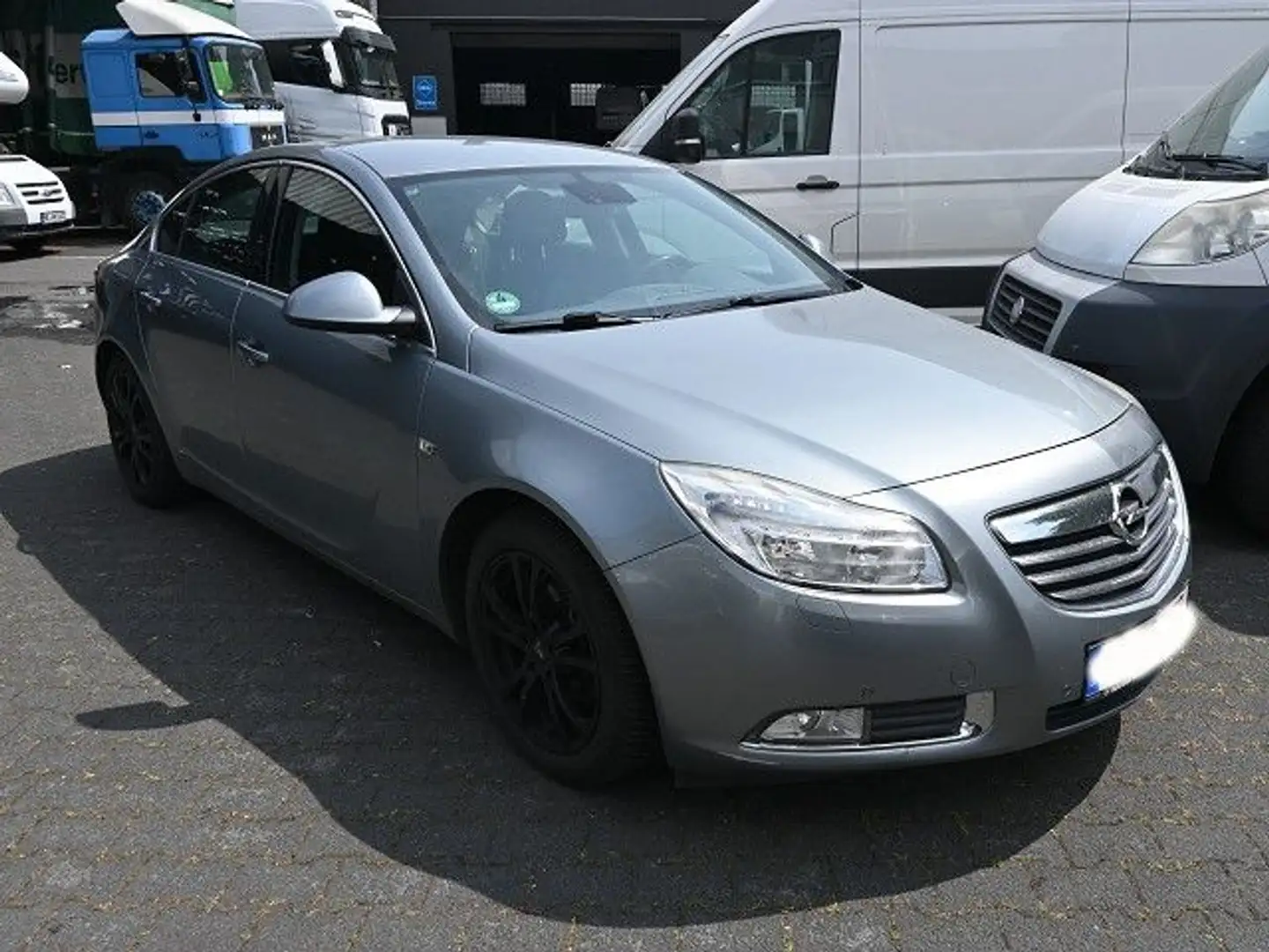 Opel Insignia Sports Tourer 1.8 Sport Navi Gasanlage Grau - 2