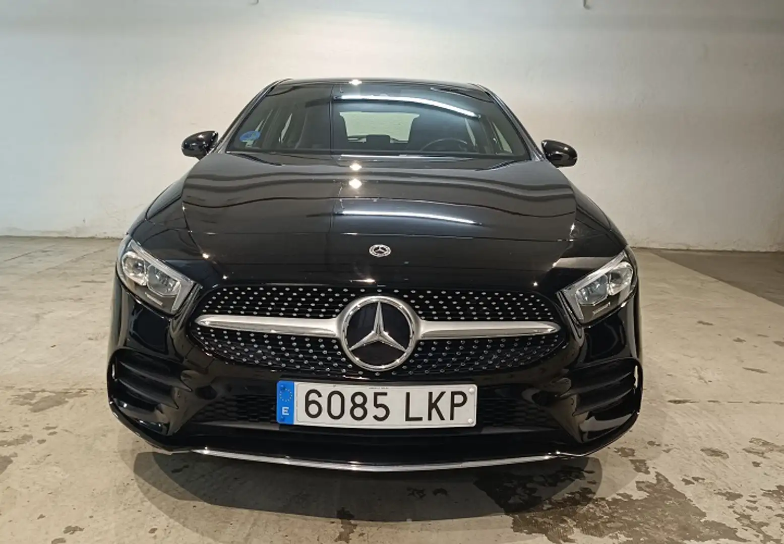 Mercedes-Benz A 250 250e 8G-DCT Schwarz - 2