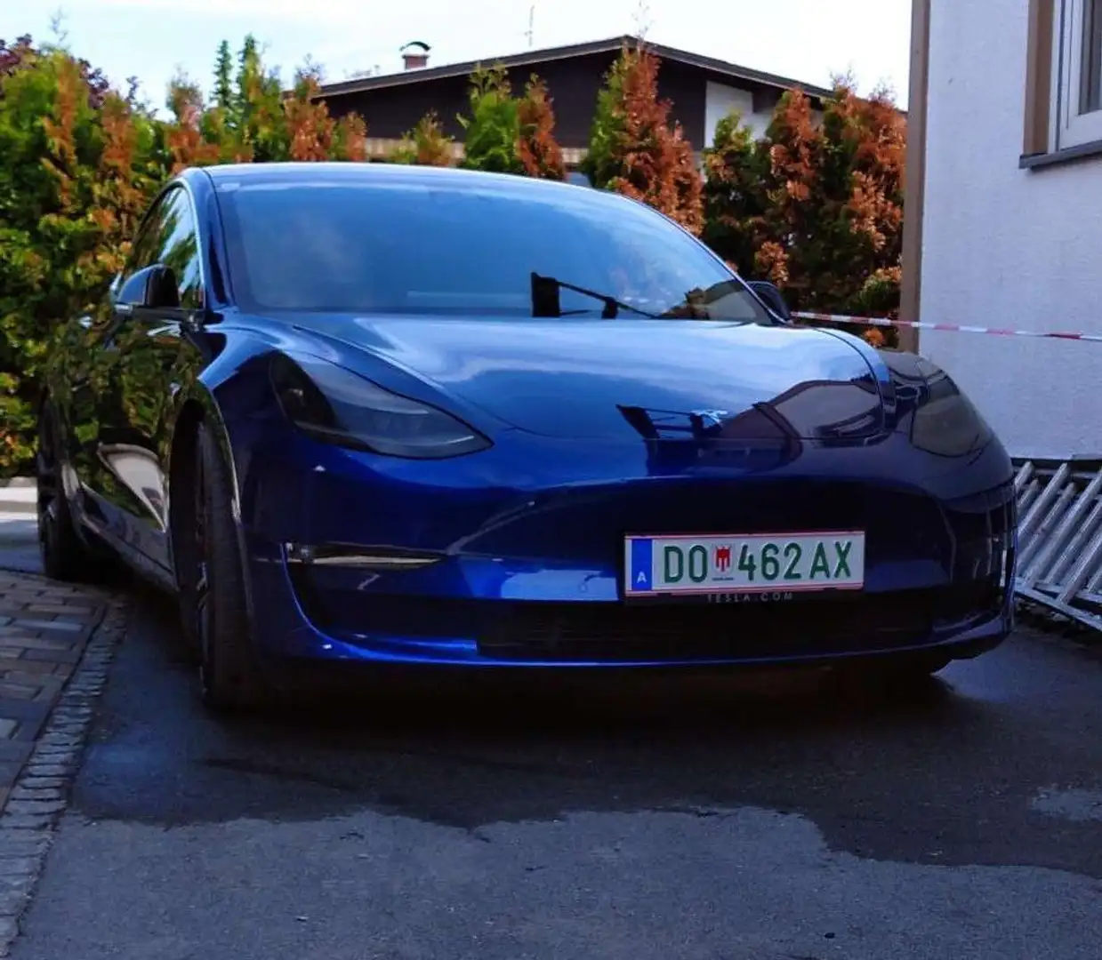 Tesla Model 3 Performance AWD 82kWh (reserviert) - 2