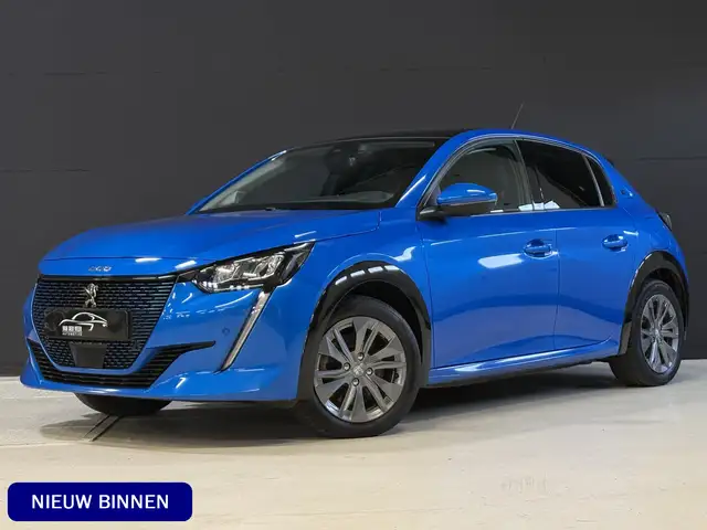 Peugeot e-208 EV Allure 50 kWh | Panoramadak | Camera | Apple Ca