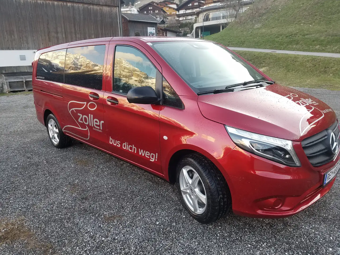 Mercedes-Benz Vito Vito 116 CDI 4x4 BusinessVan Premium 9G-Tronic extralang BusinessVan Premium Rot - 1