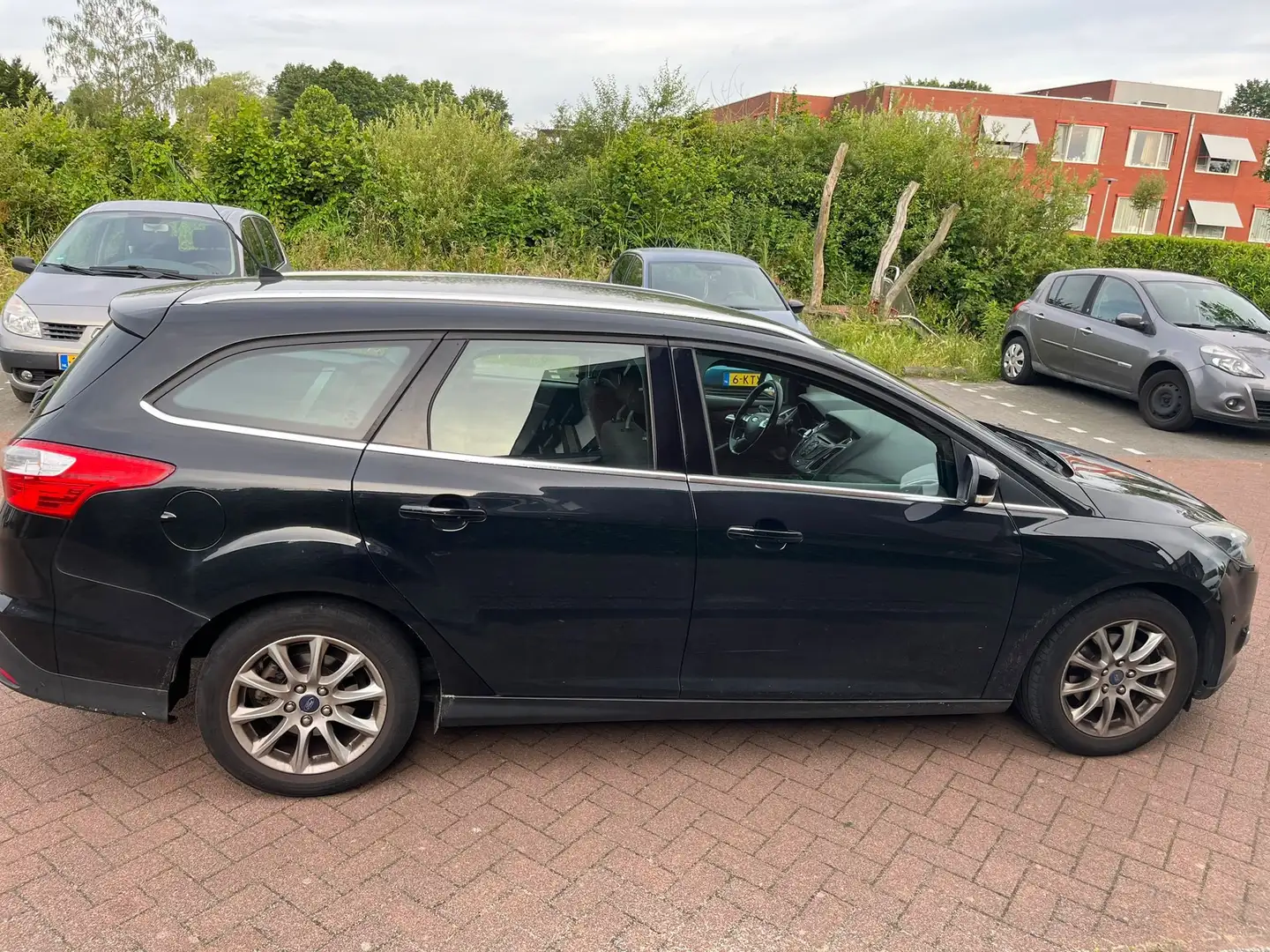 Ford Focus 1.6 TDCI ECOnetic Lease Titanium Zwart - 2