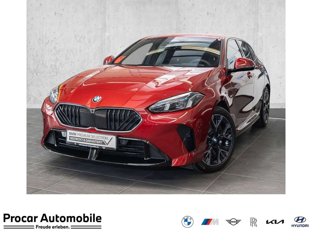 BMW 120 2025