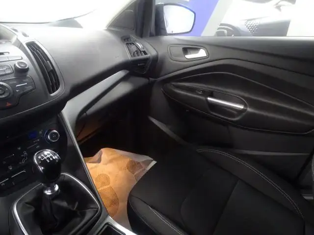 Ford Kuga view 9