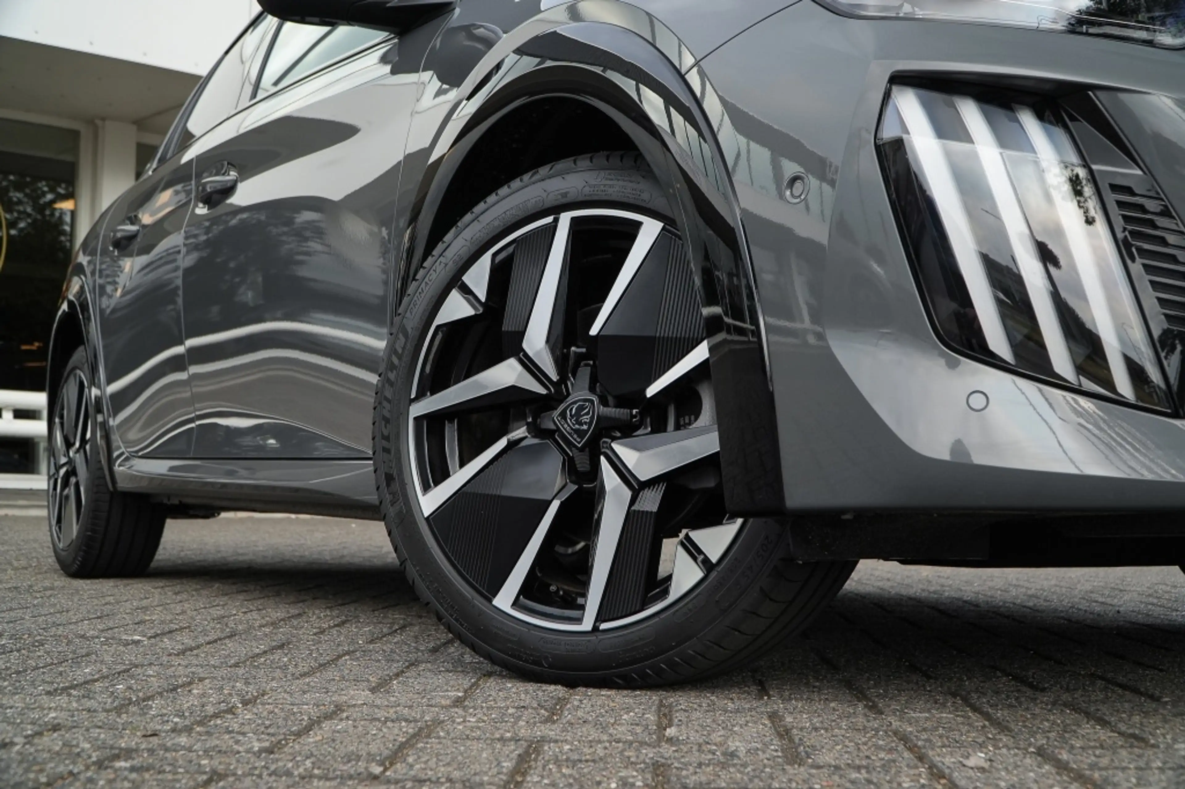 Peugeot 208 1.2 Hybrid 110 GT I 170 km !! I Automaat I Sportst — photo 2