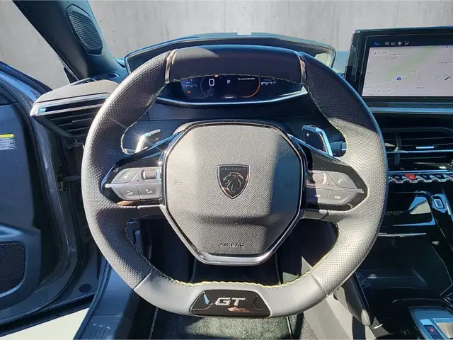 Peugeot 2008 view 10