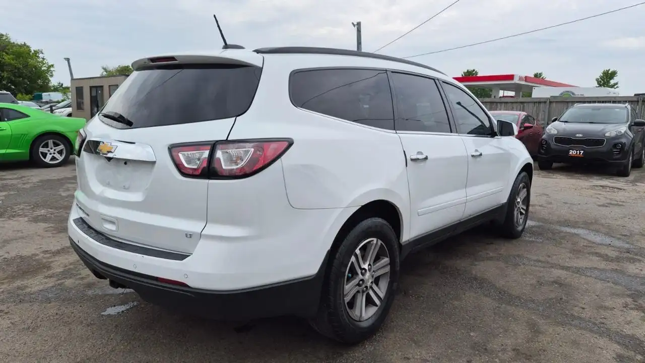 Chevrolet Traverse photo Chevrolet Traverse