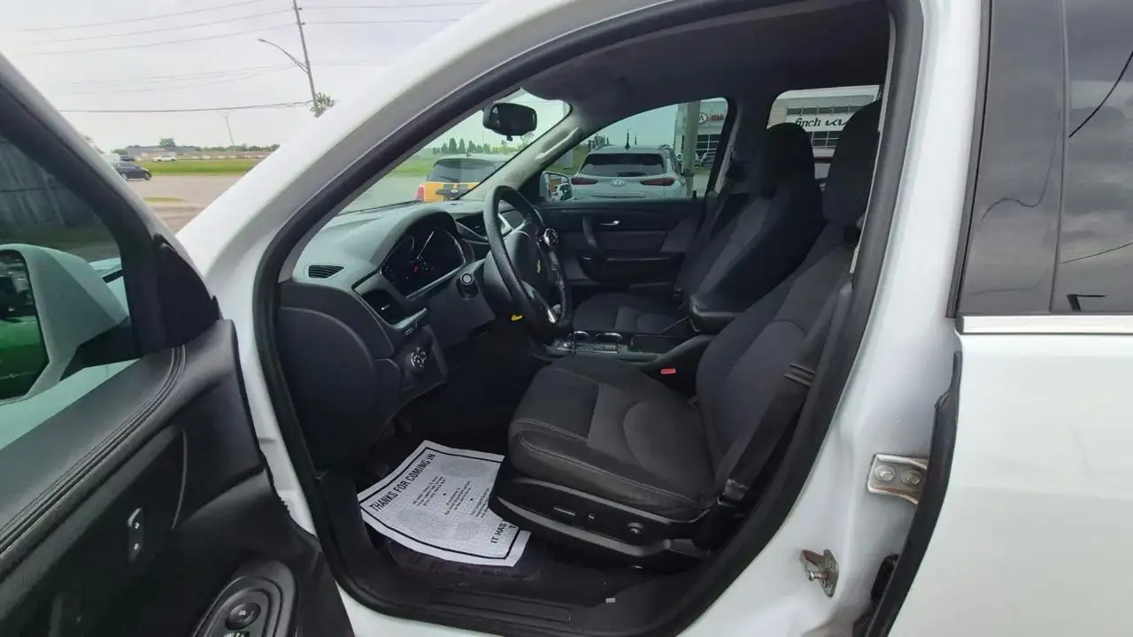 Chevrolet Traverse photo Chevrolet Traverse