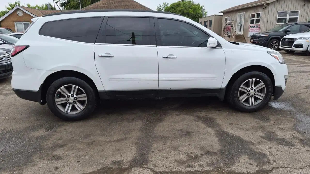 Chevrolet Traverse photo Chevrolet Traverse