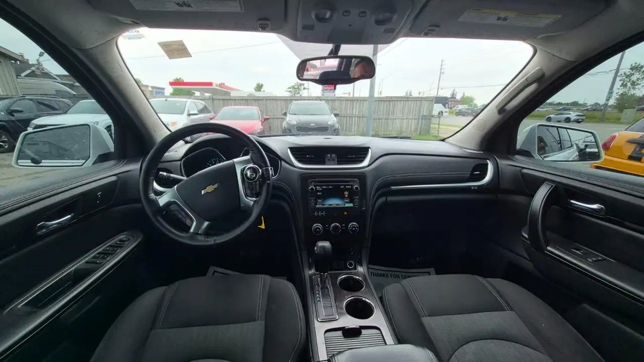 Chevrolet Traverse photo Chevrolet Traverse