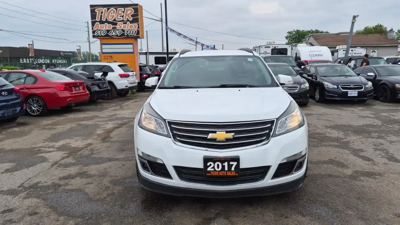 Chevrolet Traverse photo Chevrolet Traverse