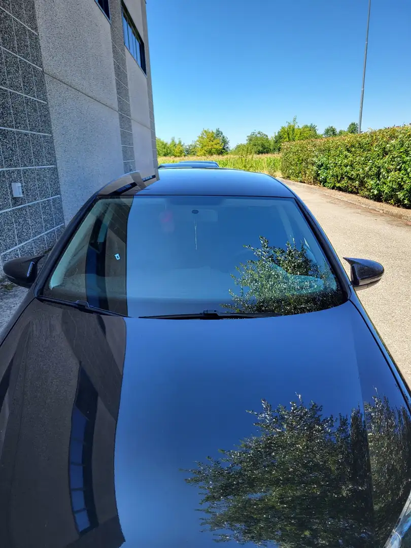 Volkswagen Golf 5p 1.6 Comfortline - 2