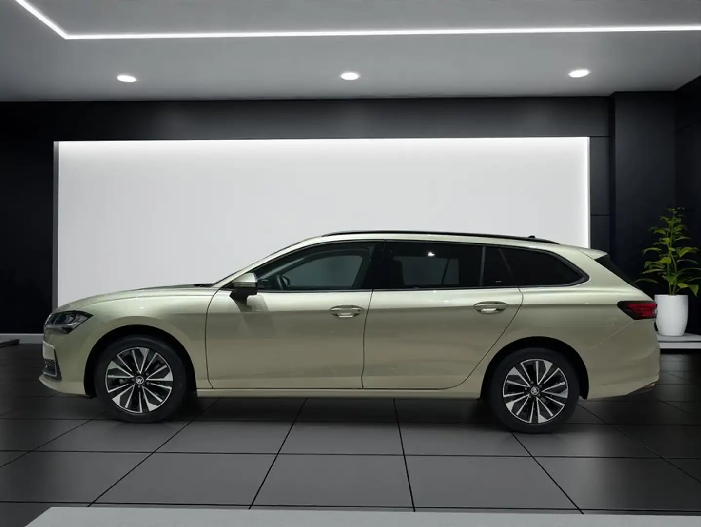 Skoda Superb Combi Selection 2,0 TDI 110 kW 7-Gang autom Beige - 2