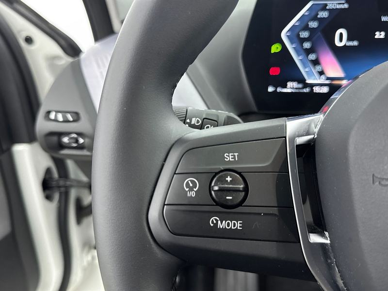 BMW 120 1 Serie Automaat / Achteruitrijcamera / PDC / Driv — photo 6