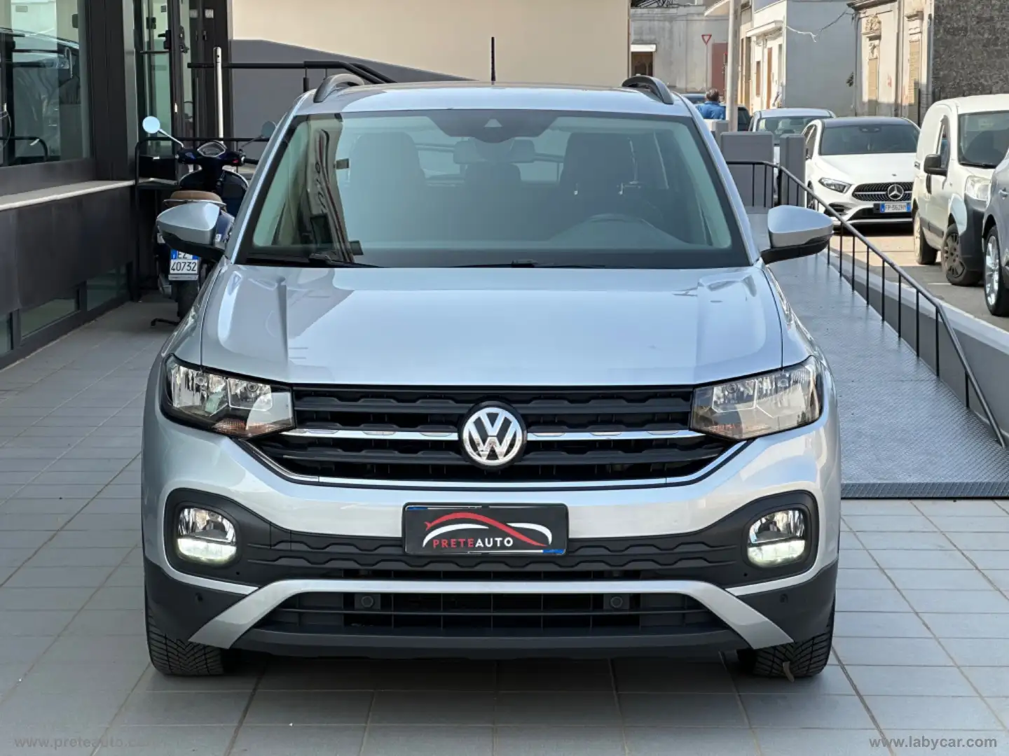 Volkswagen T-Cross 1.6 TDI DSG Style BMT Grigio - 2