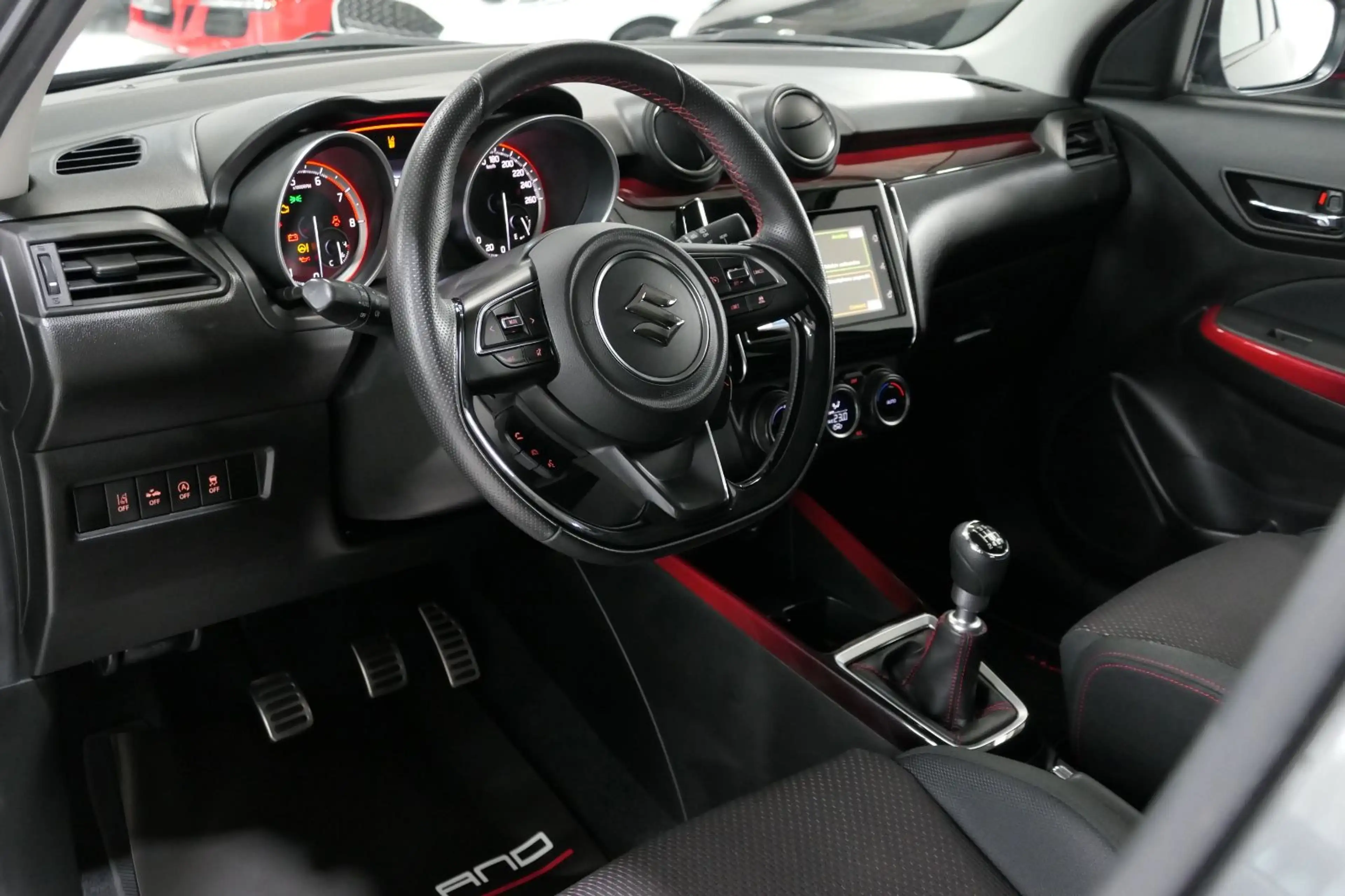 Suzuki Swift 1.4 Sport*Keyless*Kamera*LED*ACC*LM17*SHZ* — photo 7