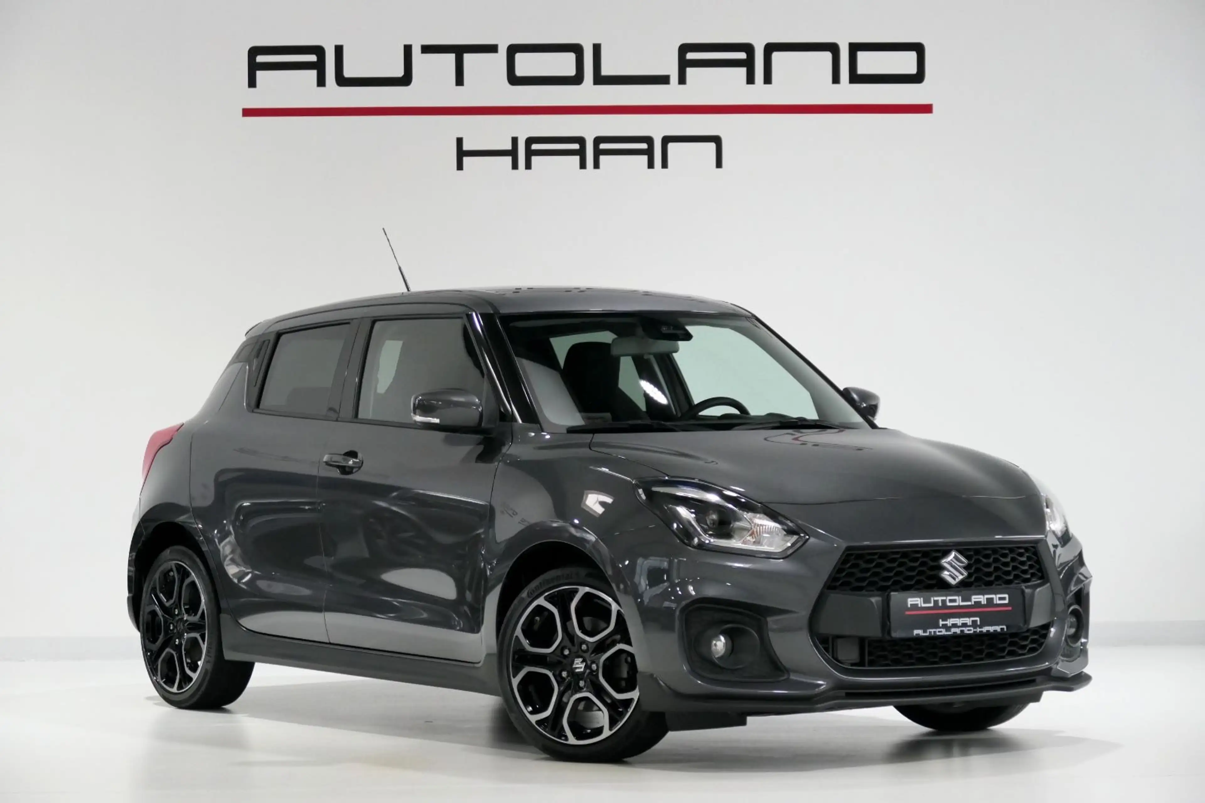 Suzuki Swift 1.4 Sport*Keyless*Kamera*LED*ACC*LM17*SHZ* — photo 2