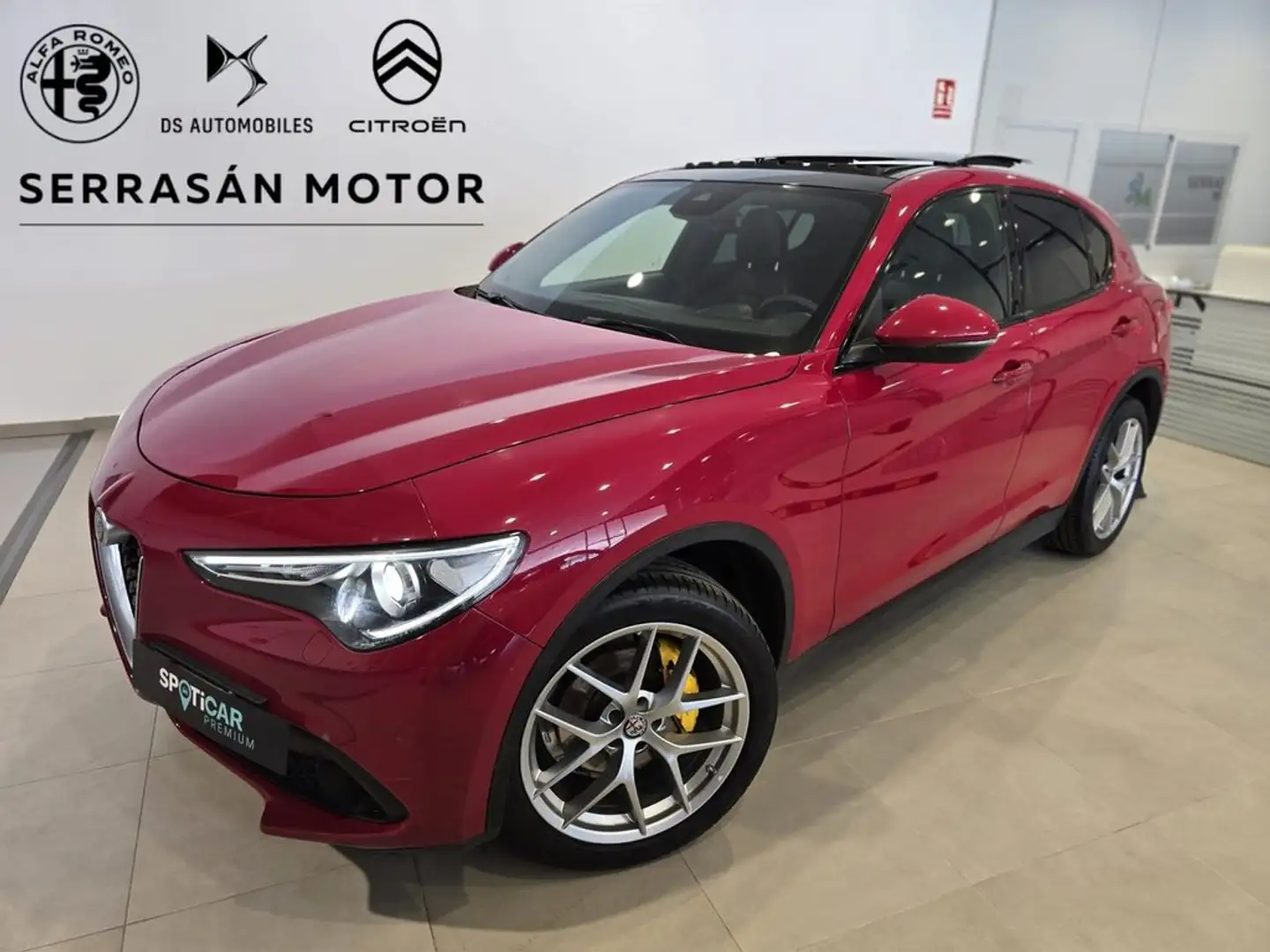 Alfa Romeo Stelvio 2.2 Diésel 154kW (210CV) Executive Rojo - 1