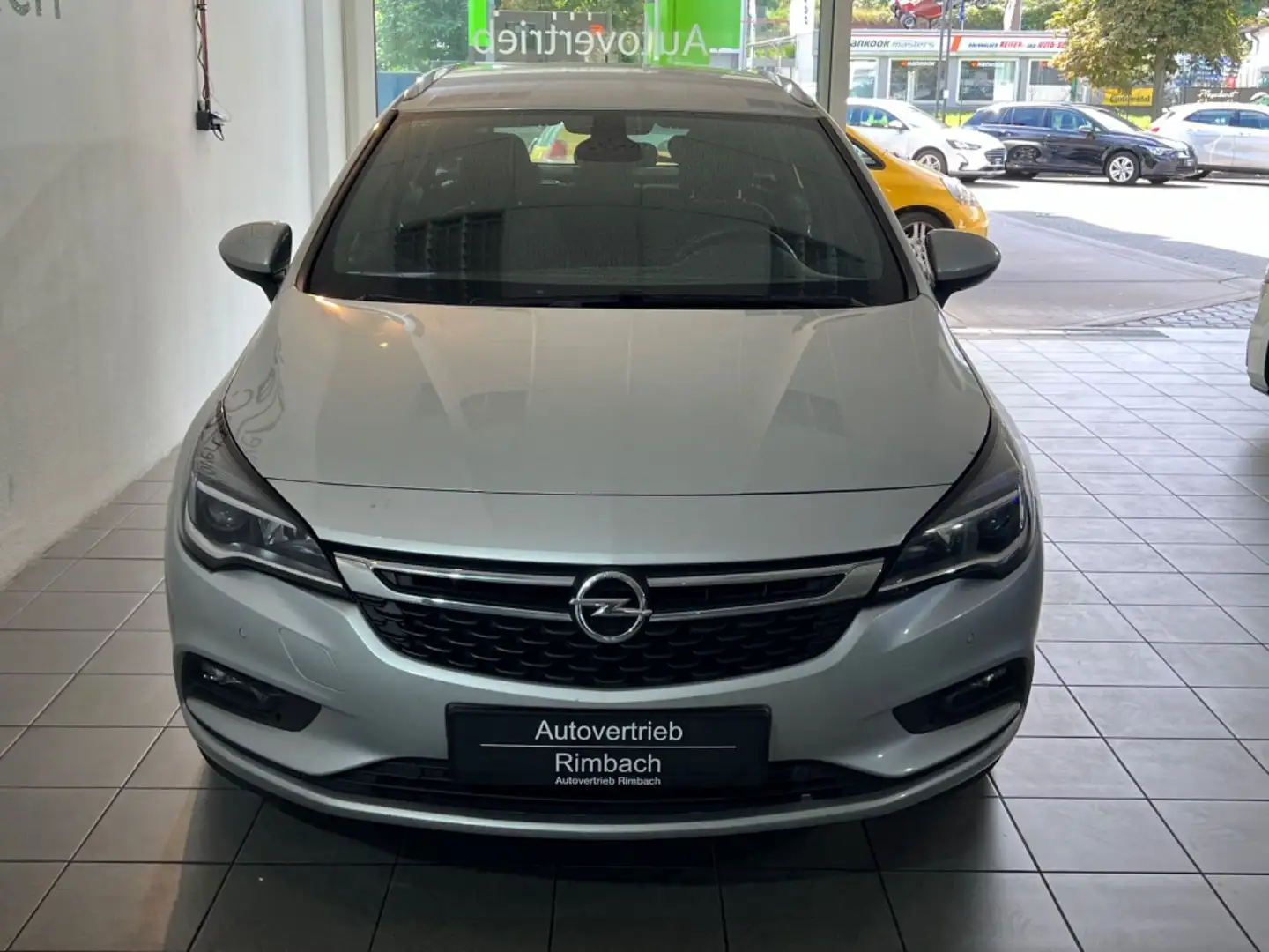 Opel Astra ST 1.6 Diesel Dynamic  S/S Automatik Silber - 2