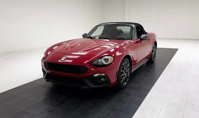 Abarth 124 Spider