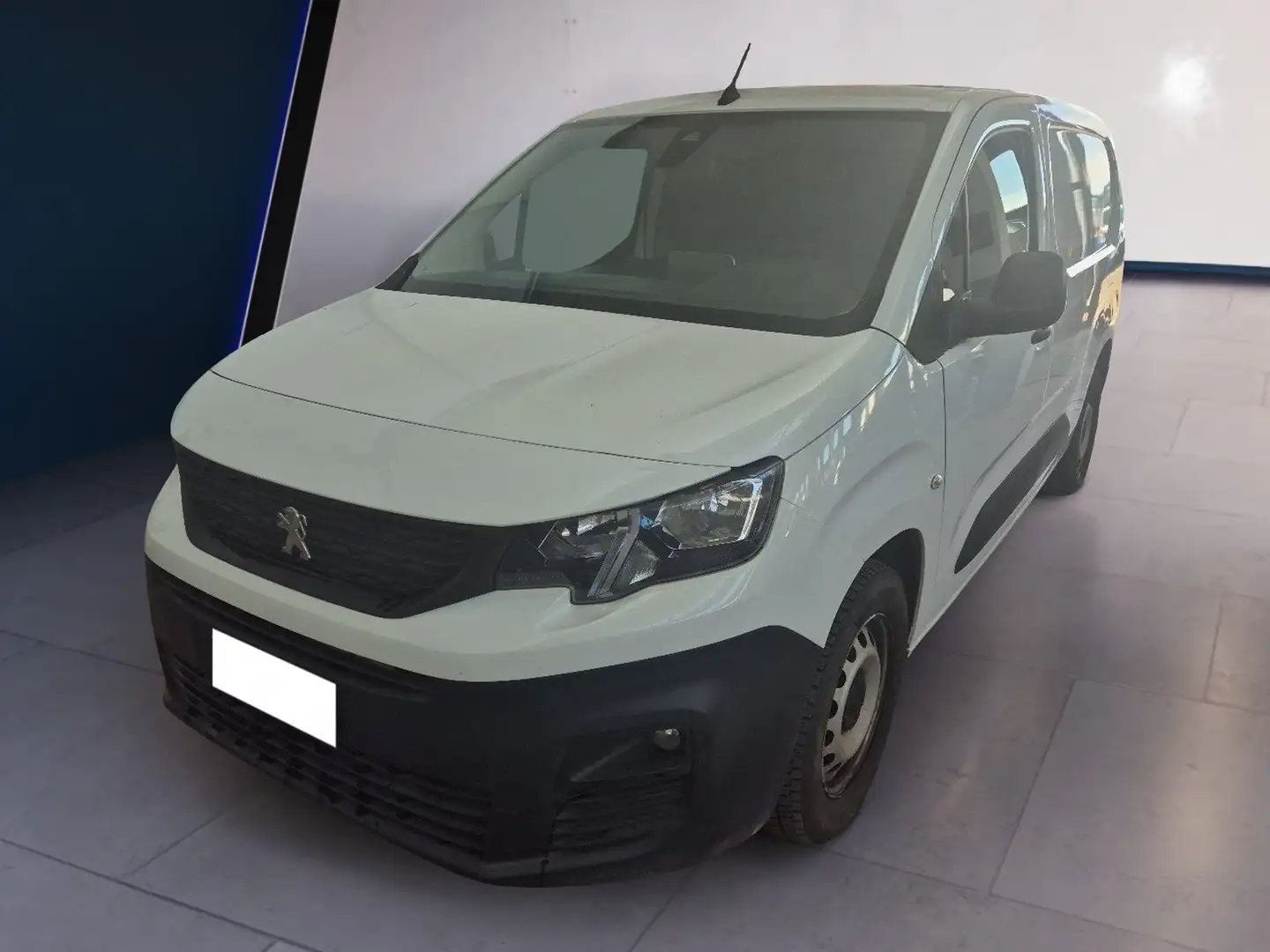Peugeot Partner 2018 1.5 bluehdi 130cv L2 Grip S&S E6d Bianco - 2