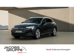 Audi Q8 50 advanced Matrix/0,25%/360°/ACC/22kW e tron