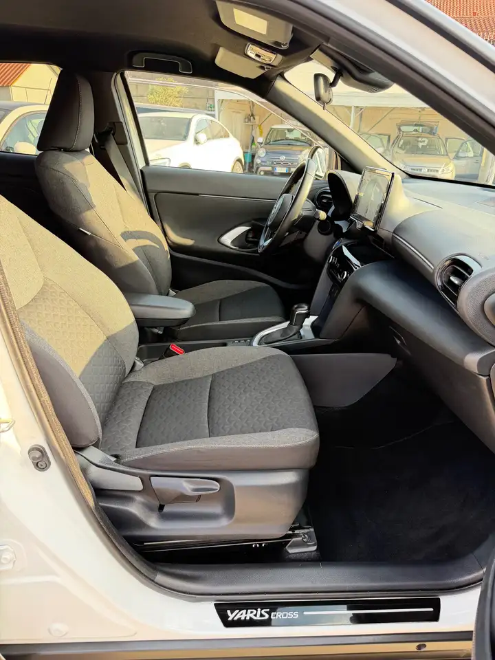Toyota Yaris Cross 1.5h Trend fwd 116cv e-cvt ** COME NUOVA **, миниатюра 10