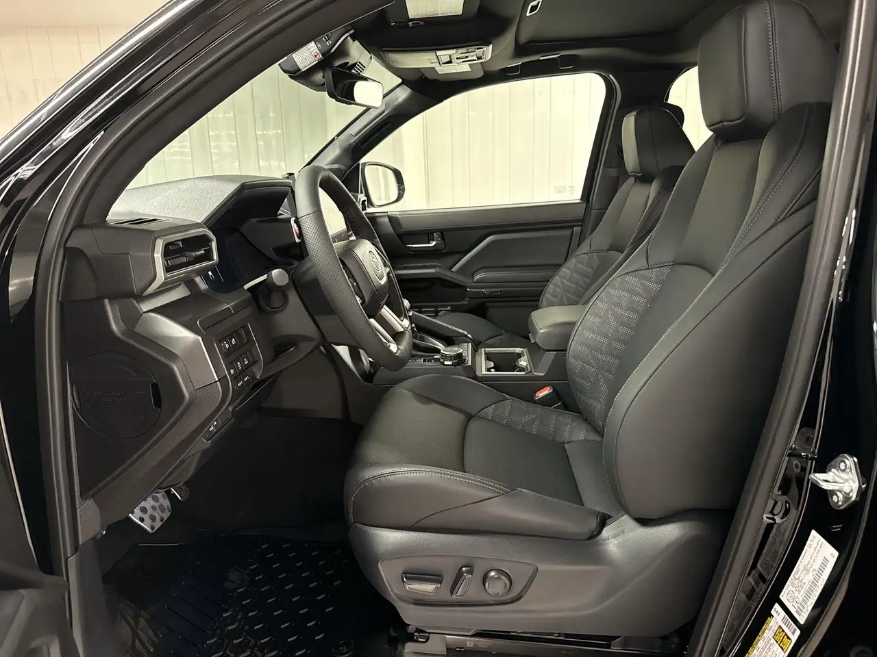 Toyota Tacoma снимка Toyota Tacoma