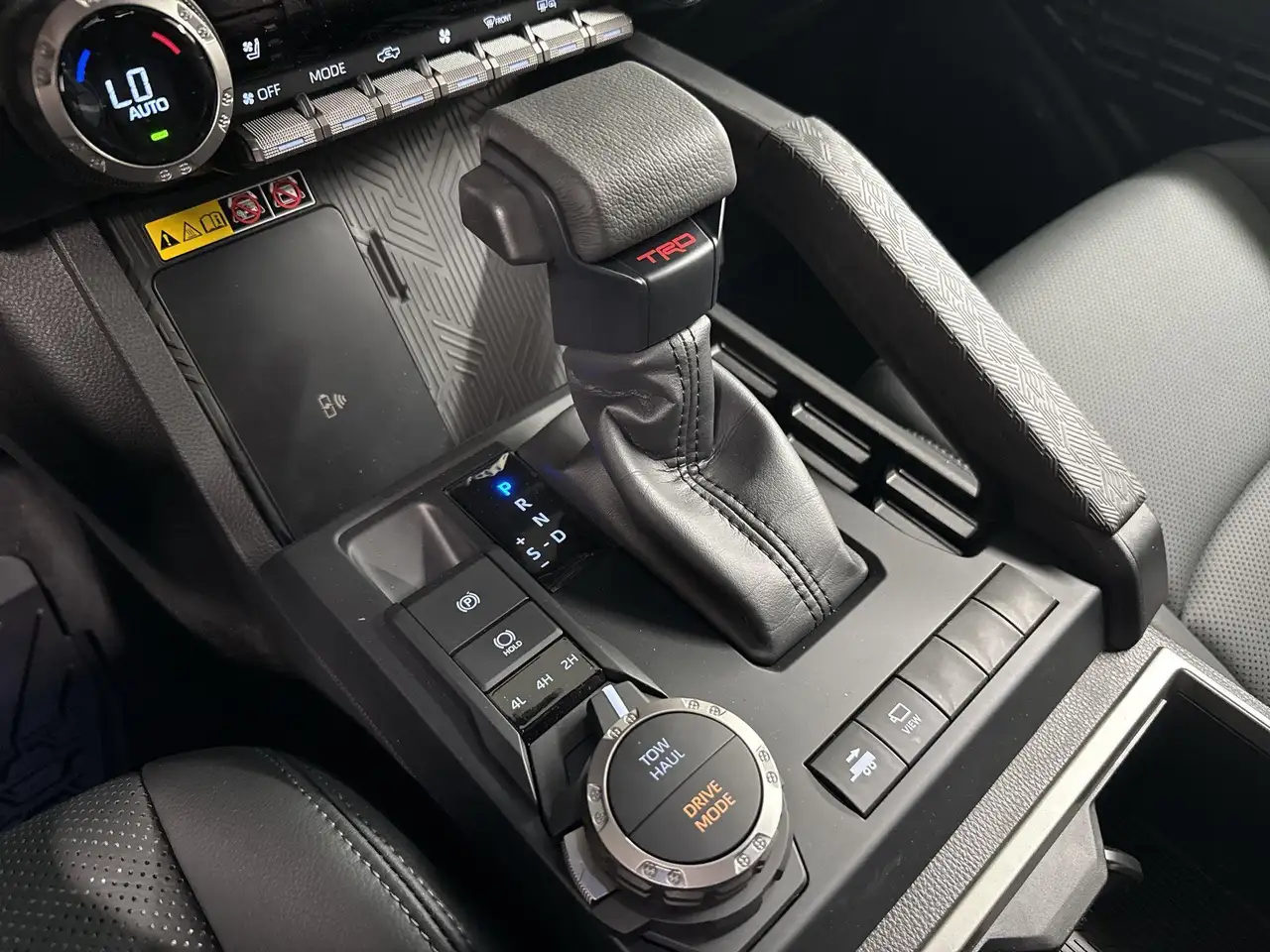 Toyota Tacoma снимка Toyota Tacoma