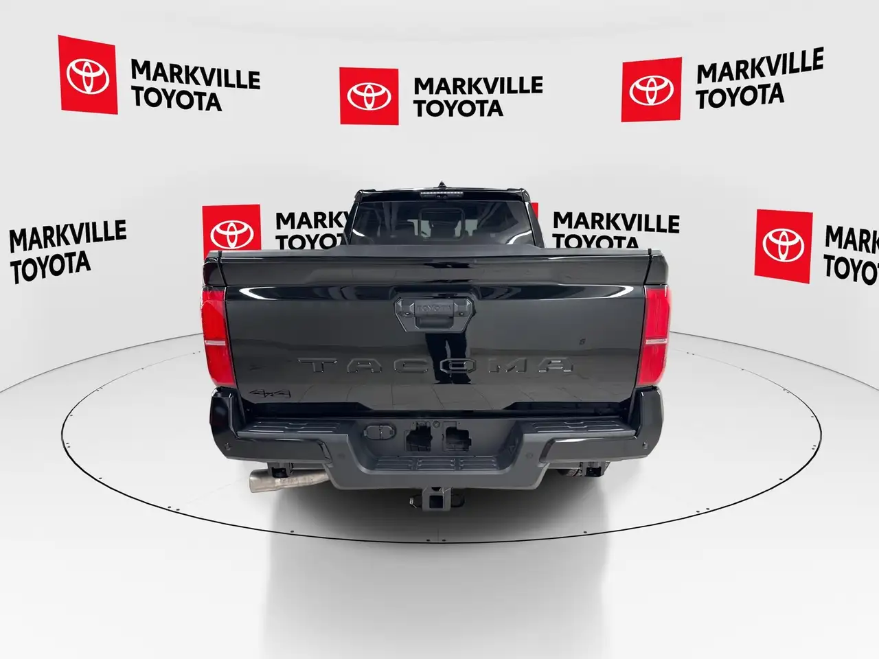 Toyota Tacoma снимка Toyota Tacoma