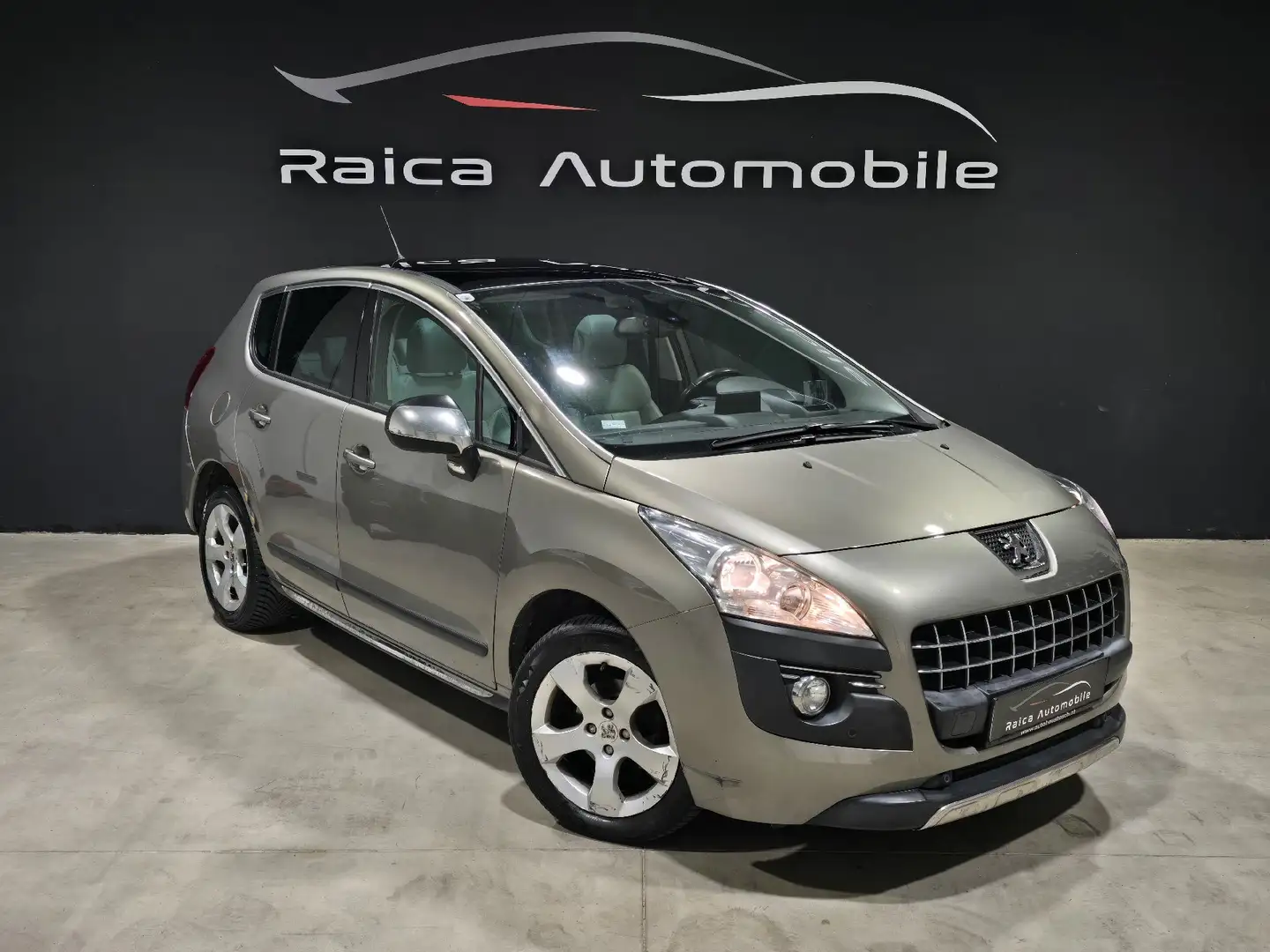 Peugeot 3008 *Allure *1.Besitz *LEDER *PANO *NAVI *HUD *SHZ *P Grau - 1