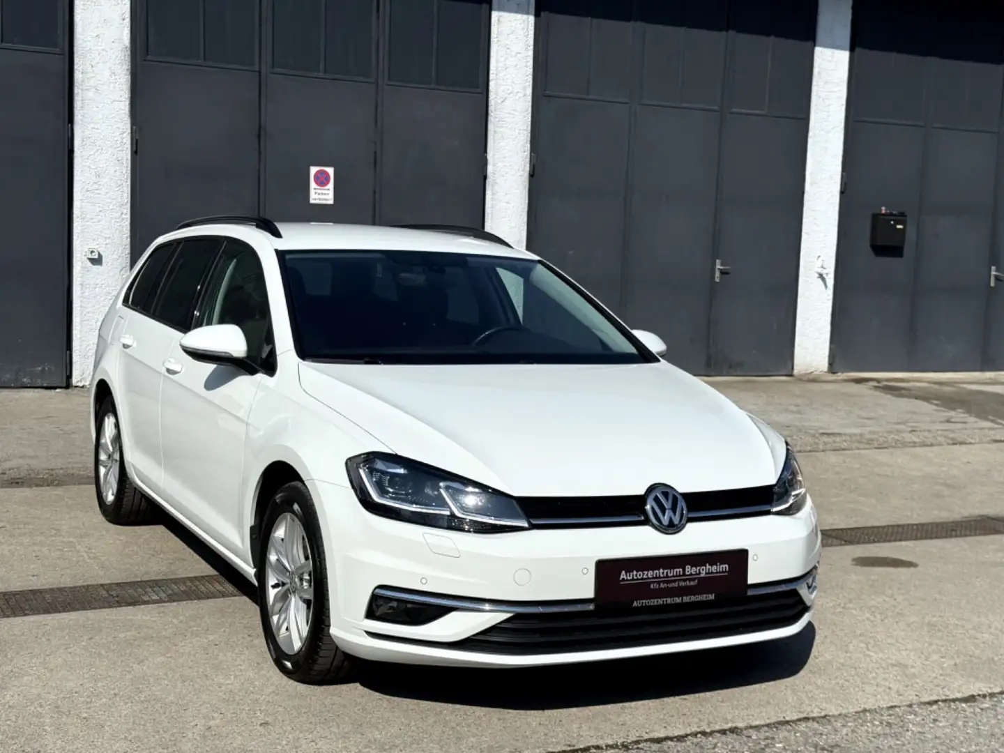 Volkswagen Golf Variant Golf VII 2.0 TDI BlueMotion Tech. Rabbit Weiß - 1