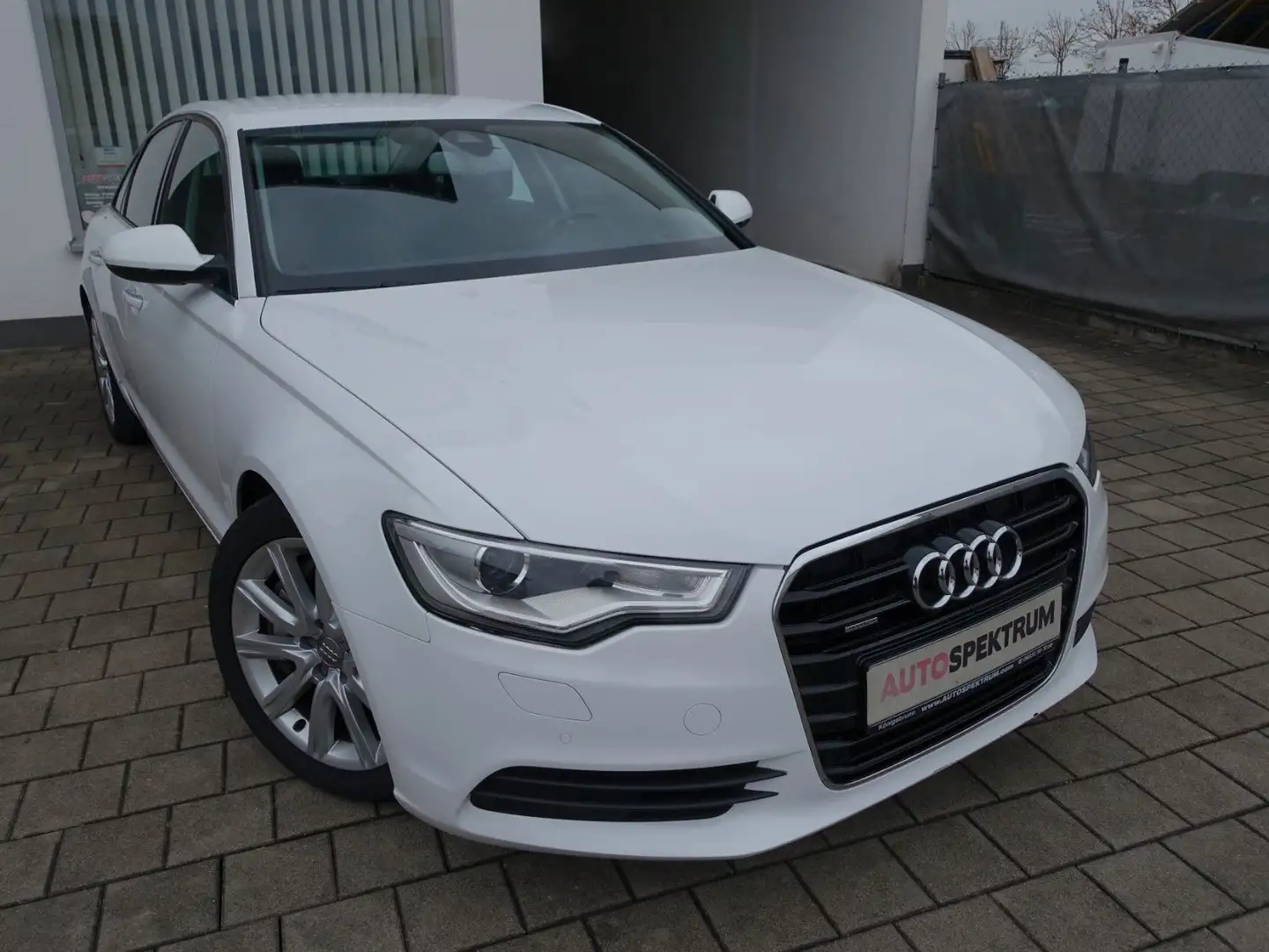Audi A6 Lim. 3.0 TFSI quattro 1. HAND/BOSE/NAVI/XENON Weiß - 2