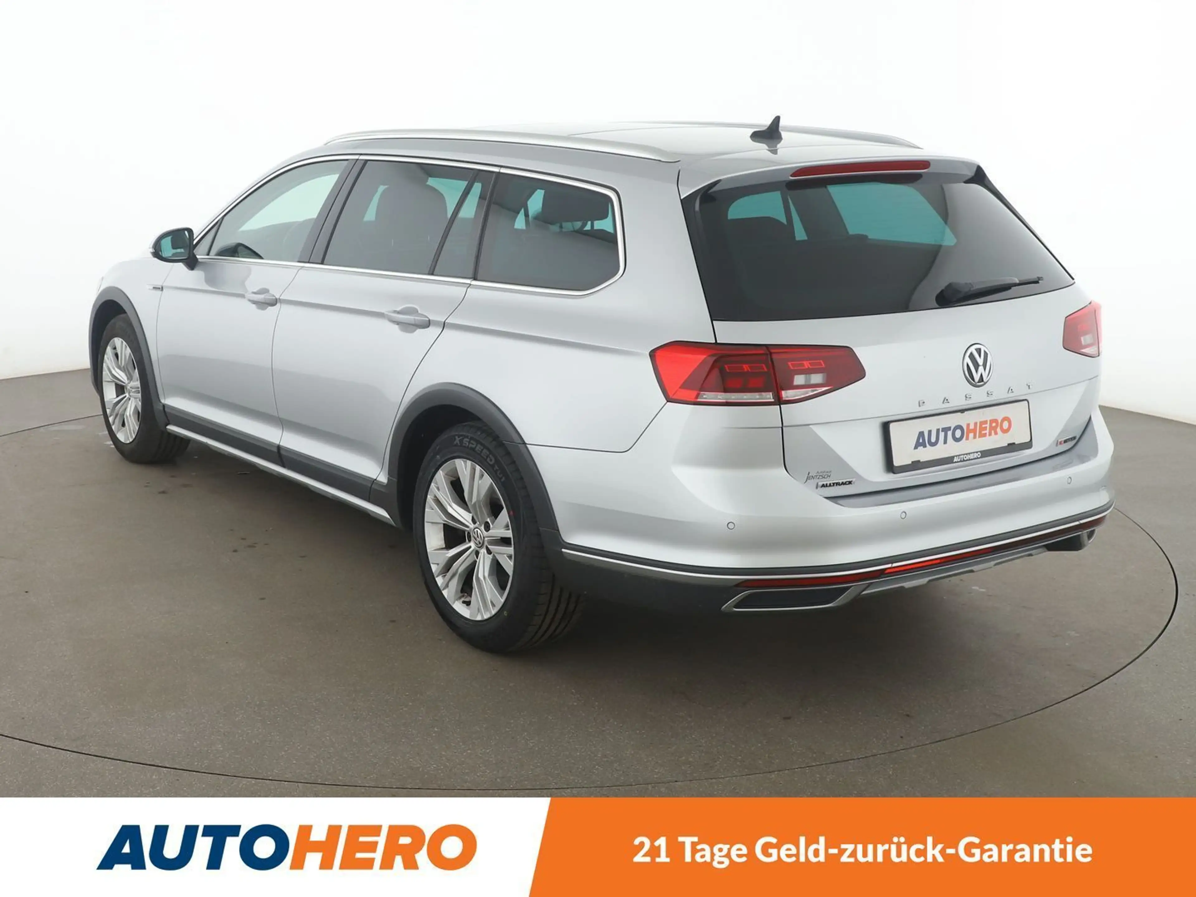 Volkswagen Passat Alltrack 2.0 TDI 4Motion Aut.*NAV*LED*ACC*360*PDC*SHZ — photo 4