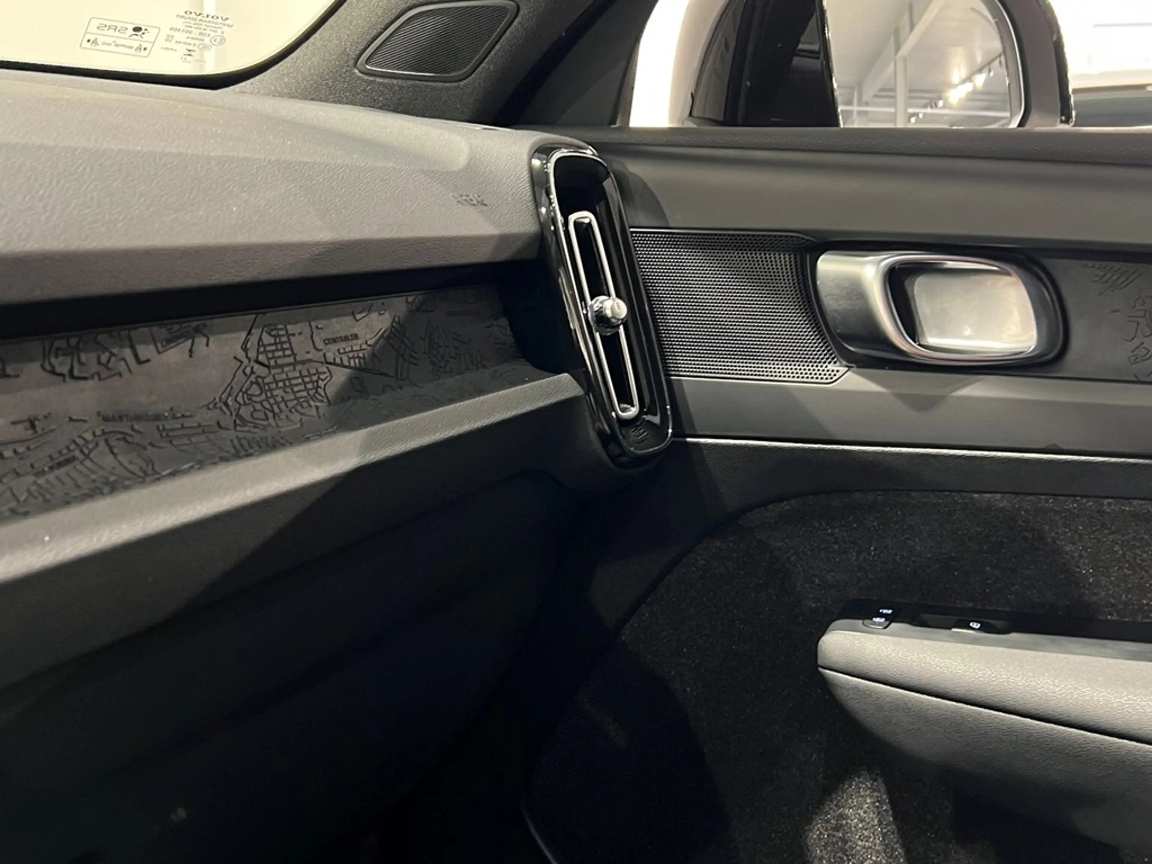Volvo C40 Recharge + adapt cruise/BLIS/... — photo 8