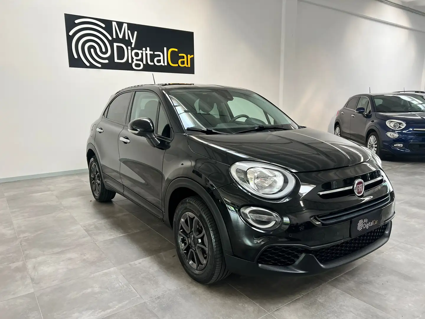 Fiat 500X 1.6 mjt Lounge 4x2 120cv dct my20 Schwarz - 1