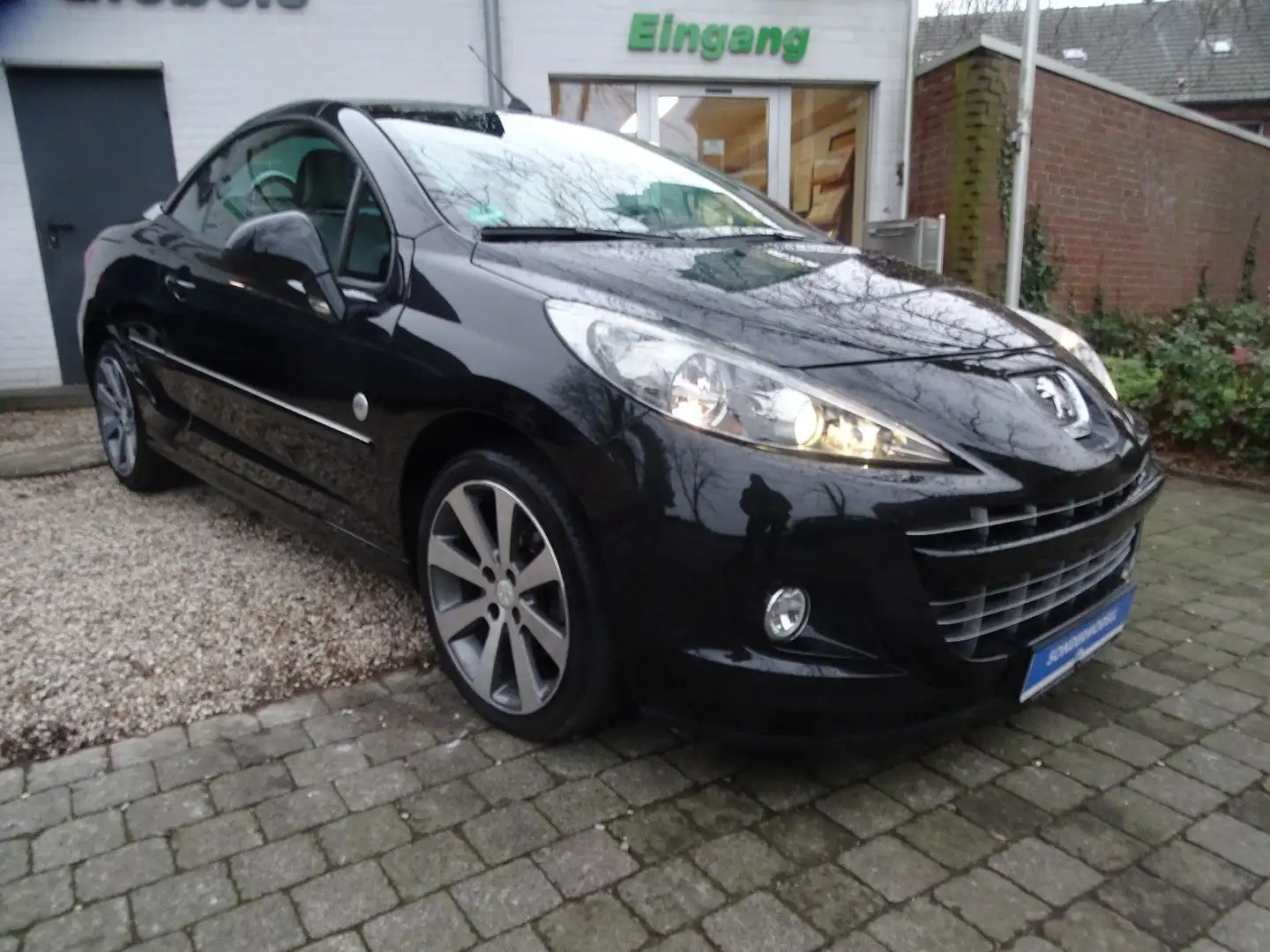 Peugeot 207 CC Cabrio-Coupe Roland Garros Schwarz - 1