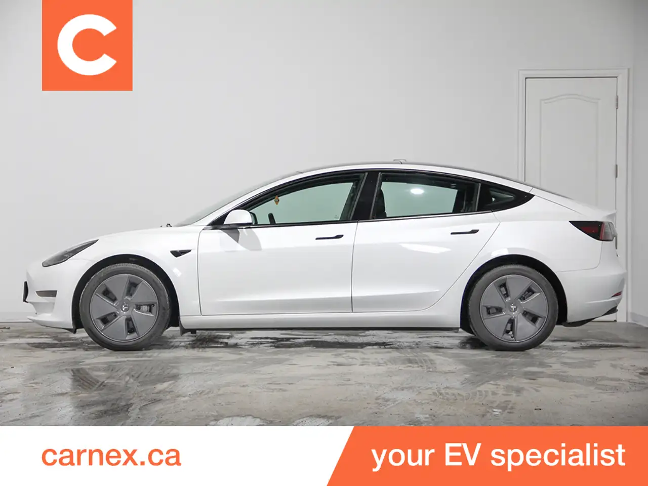 Tesla Model 3 photo Tesla Model 3