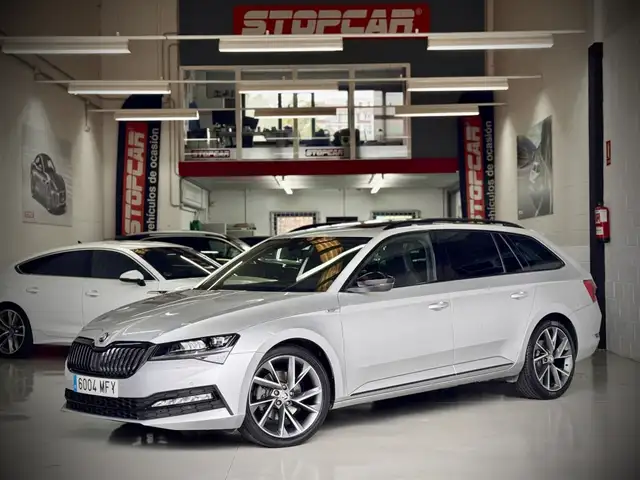 Skoda Superb Combi 1.5 TSI SportLine DSG