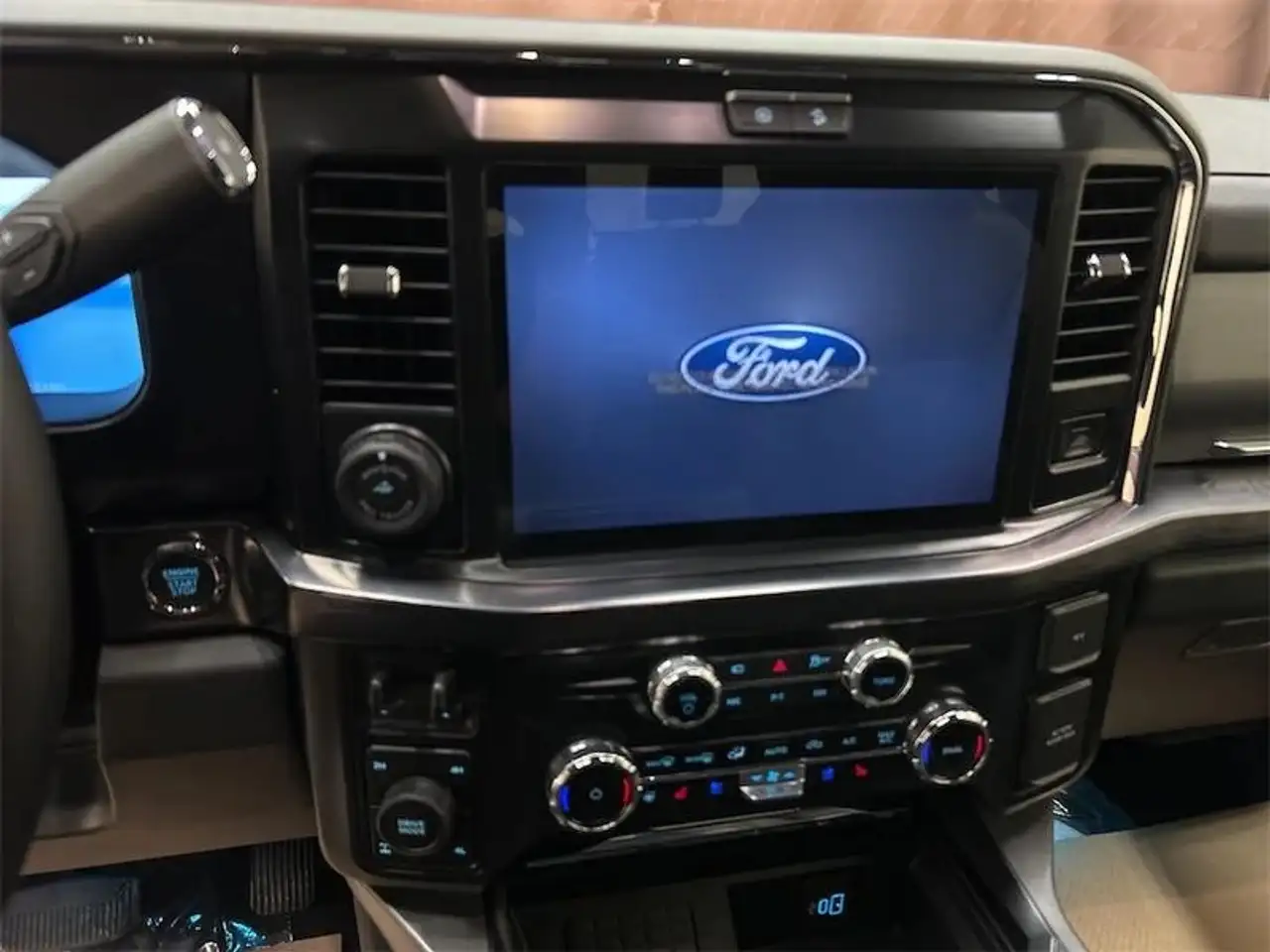 Ford F 350 снимка Ford F 350